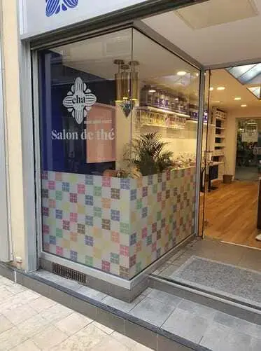 JLP Publi6t atelier publicitaire Luxembourg lettrage magasin