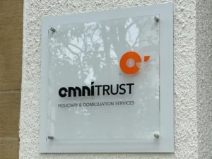 Signalétique atelier publicitaire Luxembourg