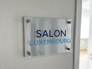 Signalétique atelier publicitaire Luxembourg